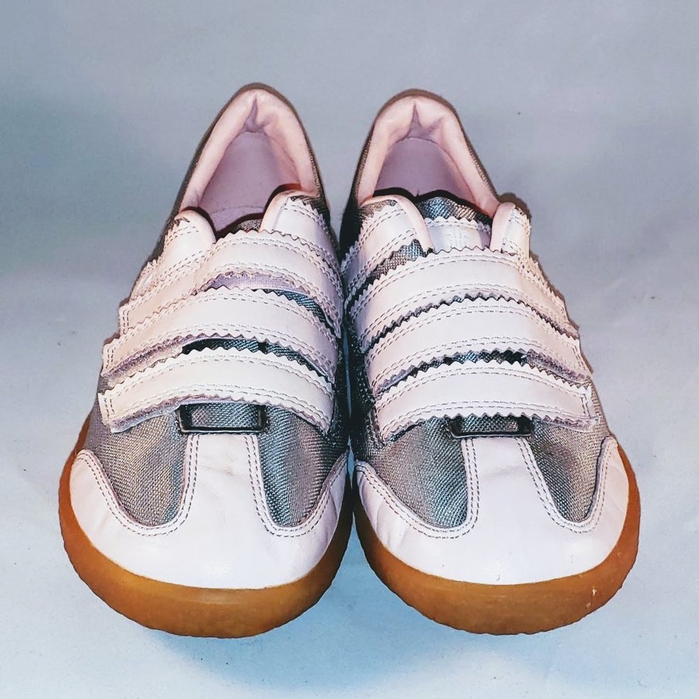 Baby Pink & Silver Royal Elastics Laceless Sneaks